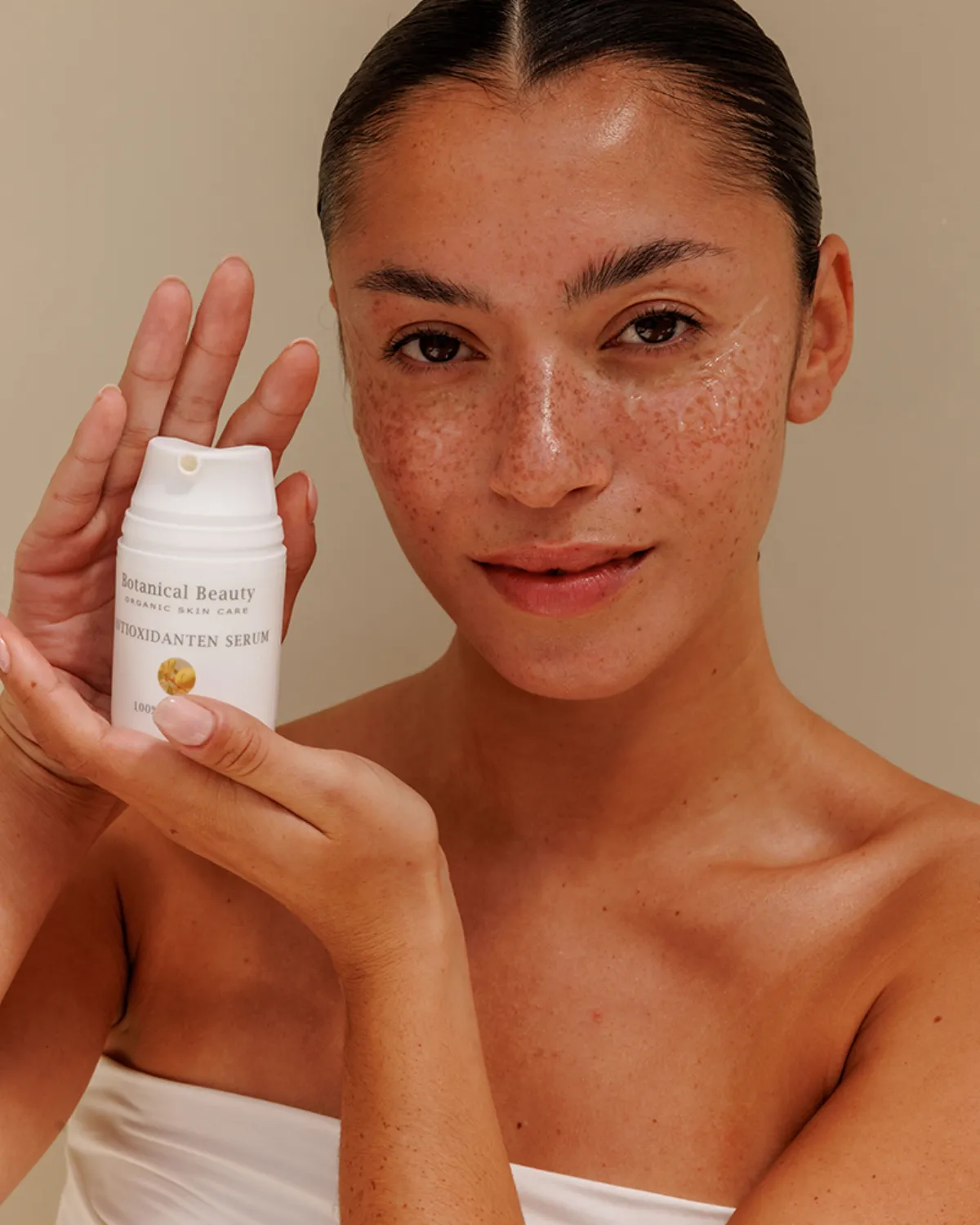 Antioxidant Serum ambiance image 5