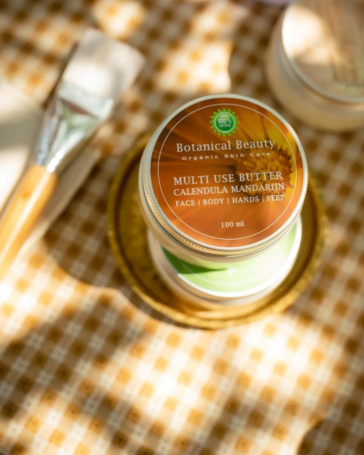 Multi Use Butter Calendula Mandarijn sfeerbeeld 1