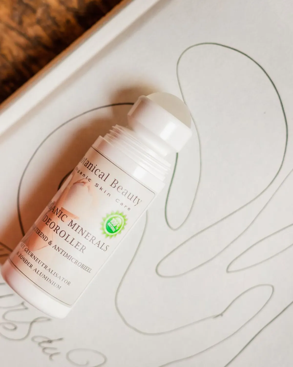 Natural Deodorant ambiance image 2