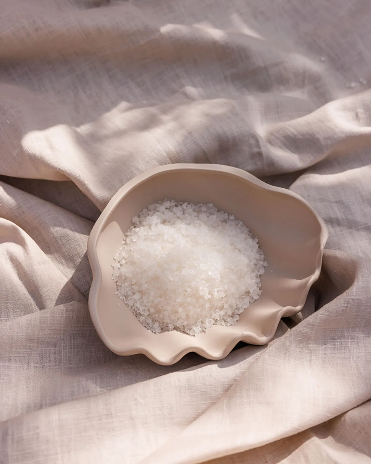 Dead Sea Bath Salt Eucalyptus Mint ambiance image 6