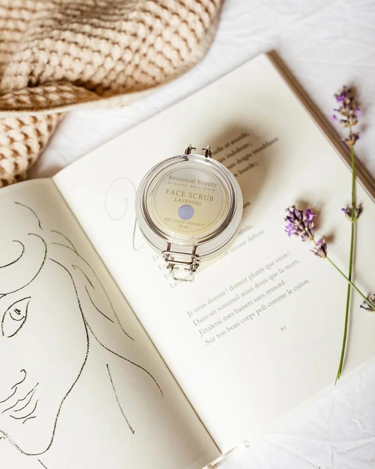 Face Scrub Lavendel sfeerbeeld 3