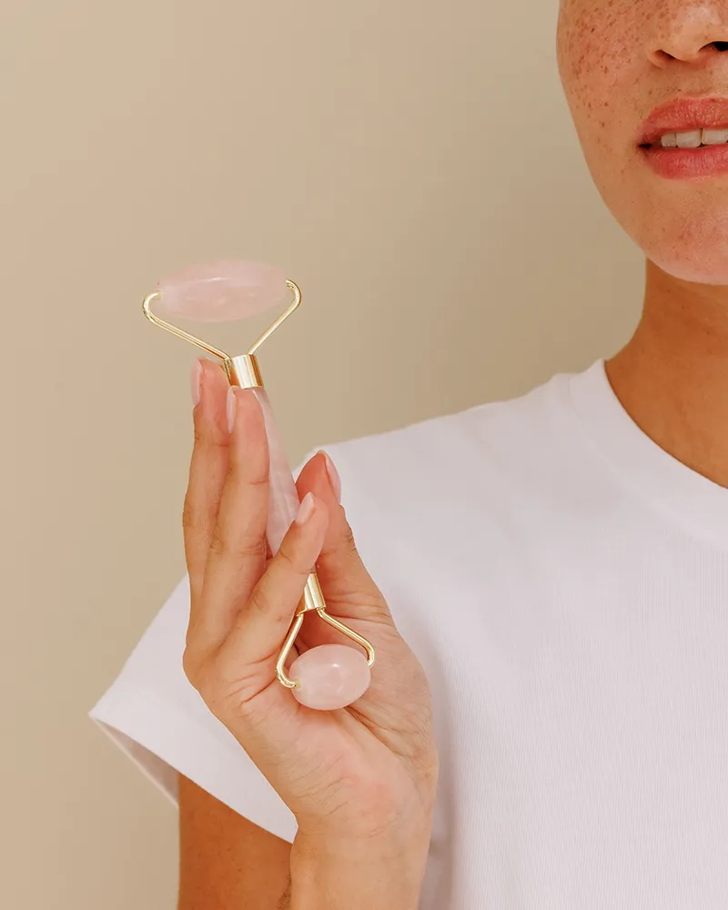 Massageroller Rozenkwarts sfeerbeeld 3