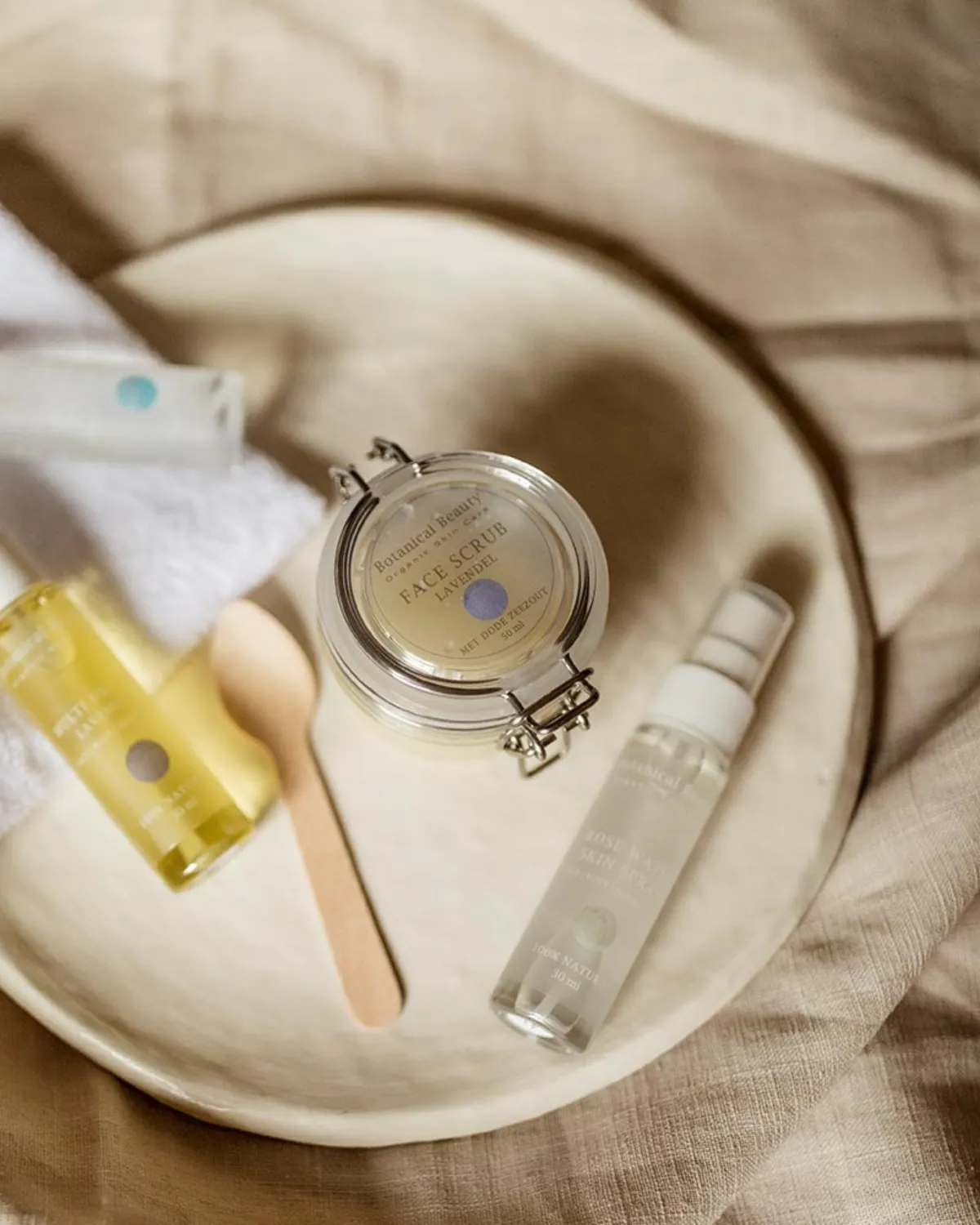 Rose Water Skin Spray sfeerbeeld 6