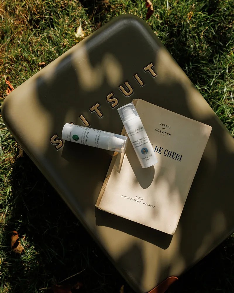 Toilettasje met Zonnemelk en Aloë Vera ambiance image 3